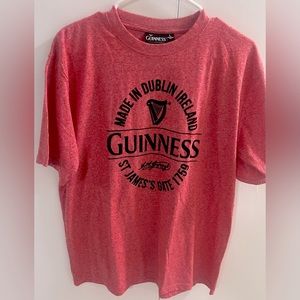 GUINNESS ST. JAMES GATE BREWERY T-SHIRT DUBLIN IRELAND Red Men's L Velvet Logo